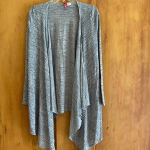 Heather gray long sleeve kimono